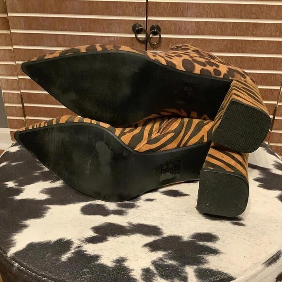 Wild Style Animal Print Ankle Boots - Picture 5 of 5